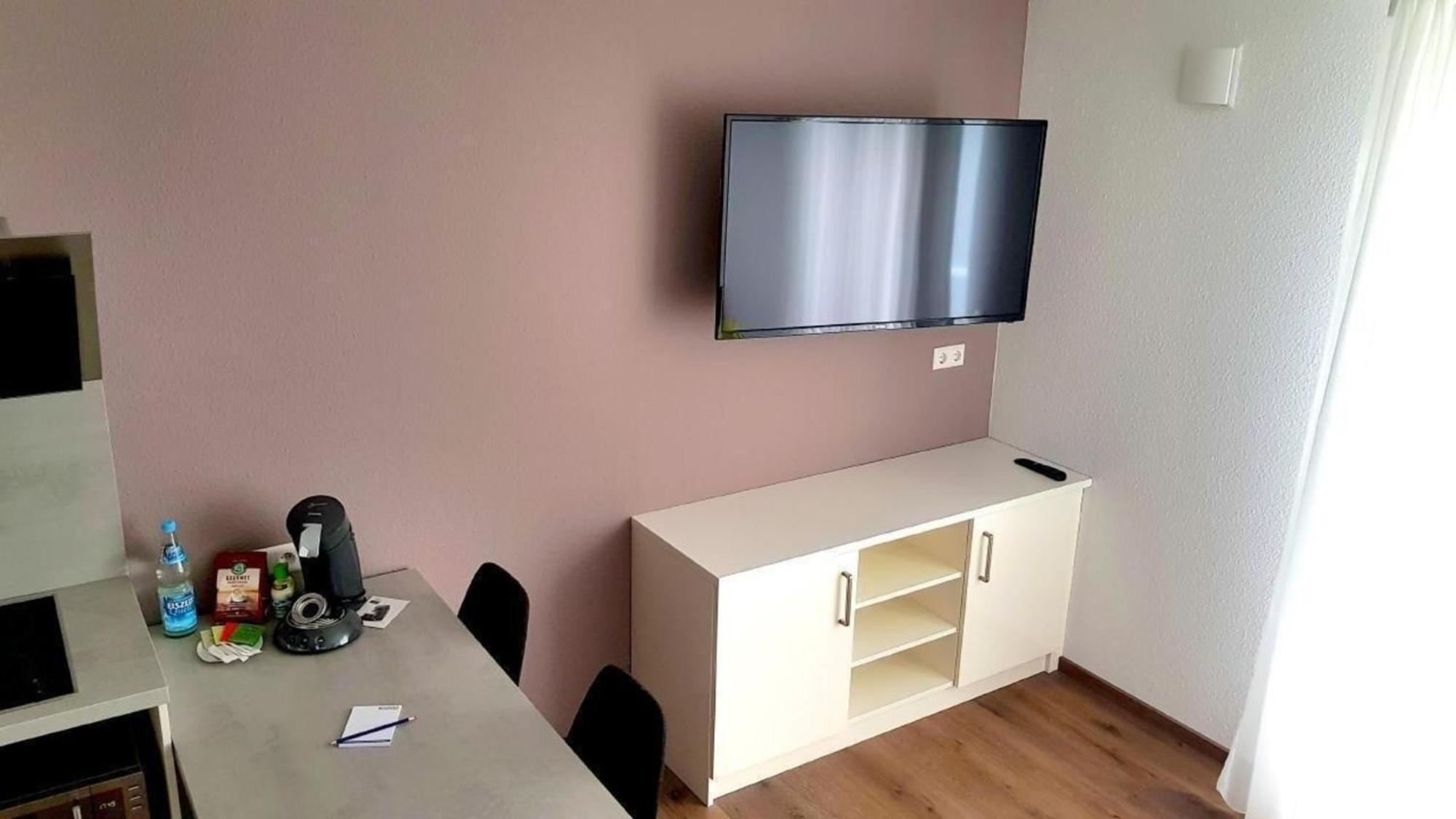 Wohnung In Neckarwestheim Buitenkant foto